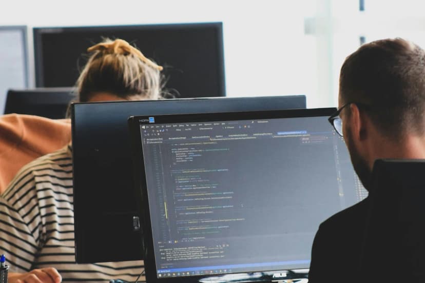 Como desenvolver seu aplicativo implementando a proteção de dados? Conheça o Privacy By Design!